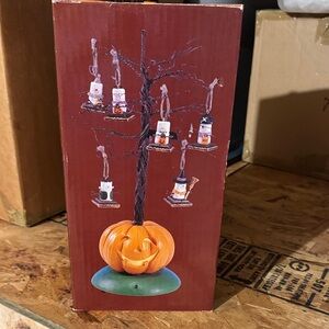 Halloween Pumpkin Tree with Ornaments